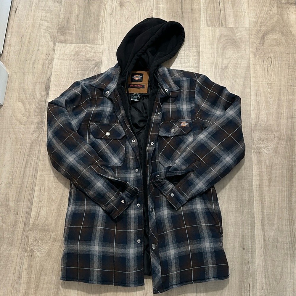 EUC Dickies Quilt Lined Flannel size small